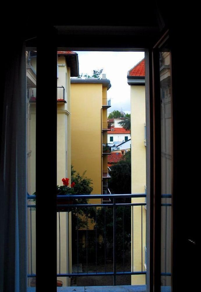 Hotel Bologna ฟลอเรนซ์ ภายนอก รูปภาพ
